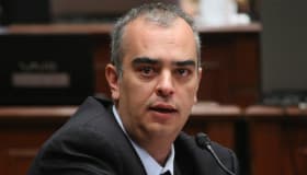 Video: Falta de acuerdos entre fuerzas políticas deja al IFE sin 5 consejeros.- Figueroa