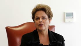 Inicia Dilma Rousseff visita de Estado en México