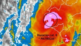 'Patricia' pierde fuerza, pero mantiene vientos de 260 km por hora