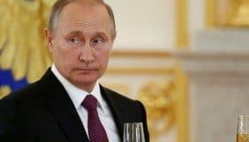 Putin y El Vaticano, entre los primeros en felicitar a Trump