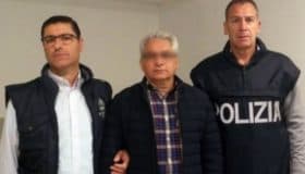 Llega Yarrignton a Texas para enfrentar cargos por lavado de dinero y fraude