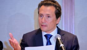 Lozoya está bajo coacción y aseveraciones son inverosímiles: Gil Zuarth | Entérate