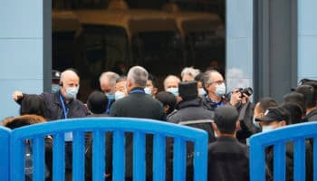Misión de la OMS visita mercado de Huanan, uno de los primeros orígenes identificados de la Covid-19