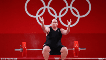 Laurel Hubbard, un triunfo olímpico para la comunidad trans | Video