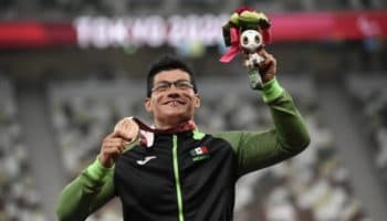 Tokio 2020: Juan Pablo Cervantes se cuelga la medalla de bronce | Video