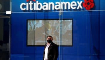 Mifel se refuerza con capital de Abu Dhabi para sostener su oferta por Banamex