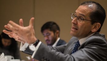 Judicializa FGR expediente contra 4 abogados, entre ellos Juan Araujo, señalado por Díez