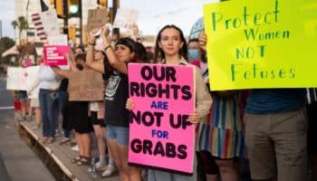Matrimonio igualitario y otros derechos en riesgo tras decisión sobre aborto de la Corte Suprema de EU