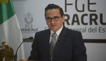 Diluvio de denuncias, la estrategia de Veracruz para evitar que exfiscal Winckler deje la cárcel | Entérate