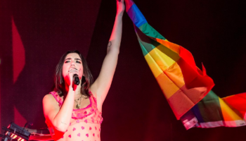 Dua Lipa desmiente presentación en Copa del Mundo: 'Espero visitar Qatar cuando respete los derechos humanos'
