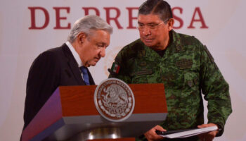 Preocupa que AMLO sea 'escudo' en espionaje del Ejército