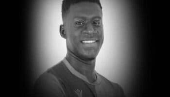 Muere jugador de un paro cardíaco en el futbol marfileño | Tuit