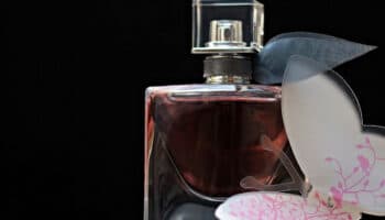 ¿Cómo se hacen los perfumes? #Niñonautas con Kirén Miret