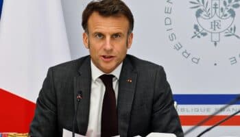 Macron dice haber escuchado el mensaje en los 'temas de inmigración e inseguridad'