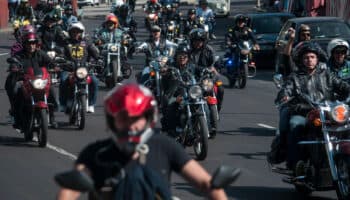 Por jugar arrancones en Coyoacán, 76 motocicletas son enviadas al corralón