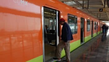 ¿Llegaste tarde al trabajo por un retraso en el Metro? Así puedes solicitar un justificante