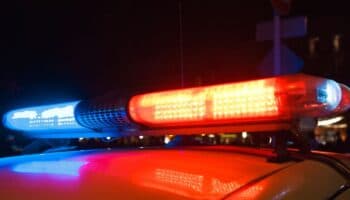 Francia | Un estudiante de 14 años mata a una vigilante escolar en un control de mochilas