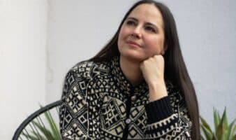 “La literatura es una forma de reaccionar a lo que observamos, habitamos y vivimos”: Marina Azahua