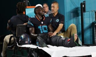 NFL: Tyreek Hill, operado de la rodilla izquierda, volverá hasta 2026 | Video