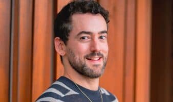 'No podemos darnos el lujo de no estar politizados': Luis Gerardo Méndez