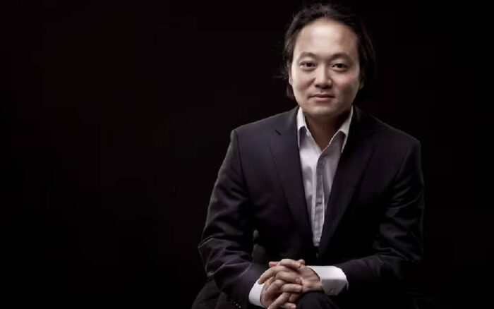 El músico Scott Yoo es el nuevo director titular de la OFUNAM