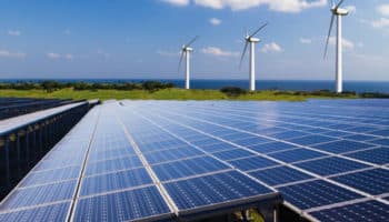 Electricidad solar y eólica superó por primera vez a los fósiles en la UE durante 2025