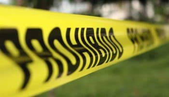 Detienen a pareja que mató y torturó a menor de 13 por comerse su chocolate