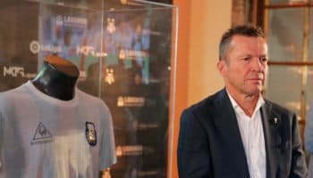 Dona Matthäus playera que intercambió con Maradona en México 86 | Video