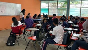 IMCO alerta rezago en pensamiento científico en secundaria