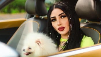 Bellakath celebra con quinceañeras hijas de reclusas en Santa Martha Acatitla