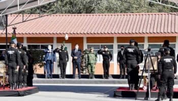 Homenajean a policías abatidos en Nuevo León