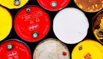 Precios del petróleo se disparan 5% tras las nuevas sanciones de EE.UU. contra Rusia