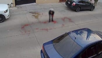 Imágenes fuertes | Sujeto asesina a apuñaladas a mujer en su cumpleaños en Guanajuato