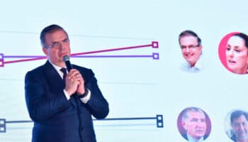 Ebrard agradece a Monreal ceder lugar a su encuestadora