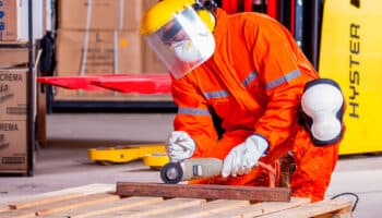 Empresarios se oponen a reducción de jornada laboral de trabajadores mexicanos