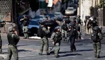 Varias explosiones de cohetes sacuden Jerusalén; coincide con sesión del Parlamento de Israel