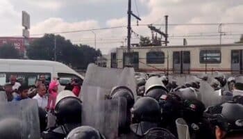 Video | Enfrentamientos y bloqueos entre policías y transportistas en CDMX y EDOMEX