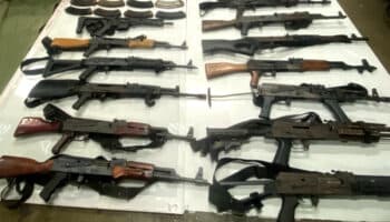 Documental expone cómo 2.5 millones de armas pasaron de EU a México en la última década