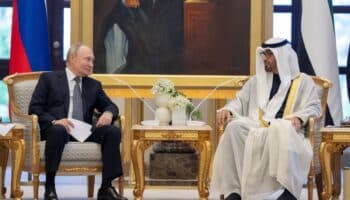 Rusia y Emiratos Árabes discuten 'evolución de crisis ucraniana'