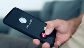 IMSS alerta sobre llamadas fraudulentas solicitando pagos por trámites