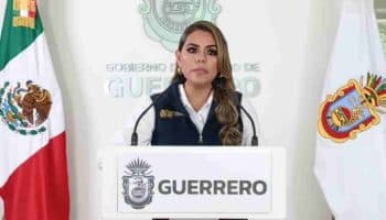 Evelyn Salgado promete 'investigación expedita" en caso Camila, 24 horas después de crisis en Taxco