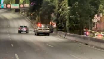 Conductor atropella a trabajador de limpia en Periférico Sur