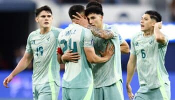 Copa América: México, en crisis, se juega todo ante un ascendente Ecuador