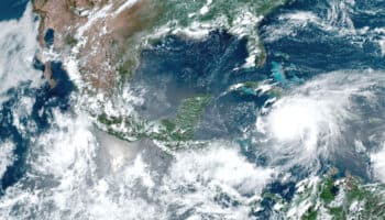 ‘Beryl’ podría fortalecerse poco antes de llegar a QRoo