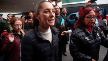 Claudia Sheinbaum asiste al velorio de Ifigenia Martínez