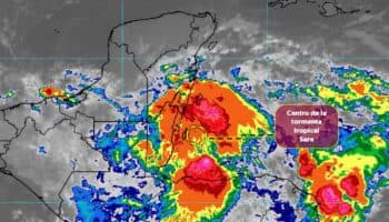 Tormenta Sara avanza hacia el sur de la península de Yucatán