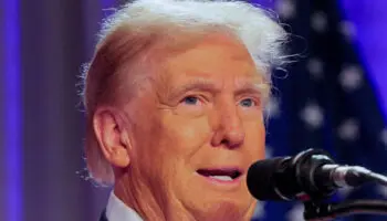 Trump se va a París a la reapertura de Notre Dame