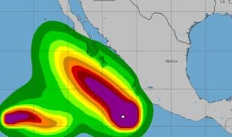 Priscilla ya es huracán; fuertes lluvias en el Pacífico mexicano