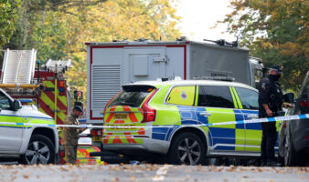Un hombre acuchilla a varias personas en una sinagoga de Mánchester