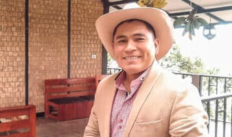 Cientos de pobladores despiden al exalcalde de Zongolica, asesinado el domingo pasado